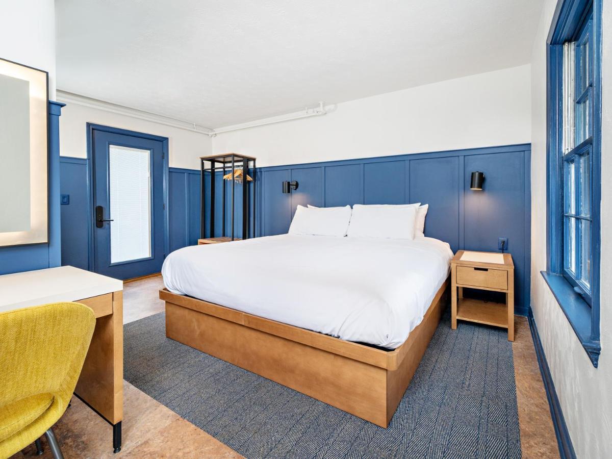 Bardstown Motor Lodge Extérieur photo